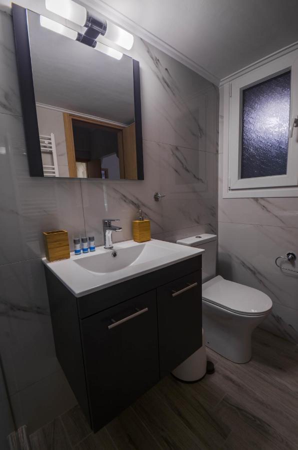 Adorable 2 Bedroom Apartment Close To Ancient Athens City Center Exteriör bild